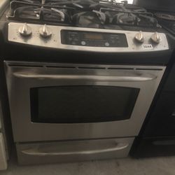 GE Stainless Gas Stove 