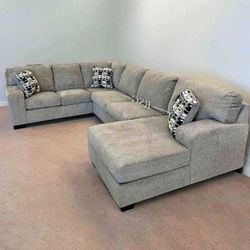 Ballinasloe 3pc Platinum Sectional Couch 