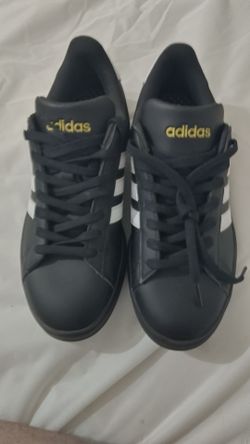 Guy's ADIDAS size 7½