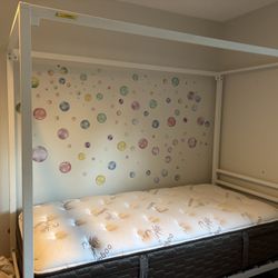 Girls Twin Bed Canopy Frame And Mattress