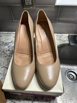 Naturalizer Taupe Leather Block Heel Pumps