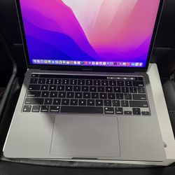 New MacBook Pro 8g 256g  M1 Chip