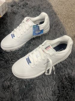 White Skechers
