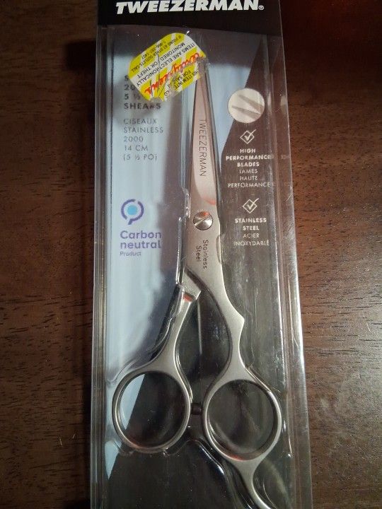 Tweezerman Brand New Stainless Steel 2000 5& A Half Inch Shears Sealed Package