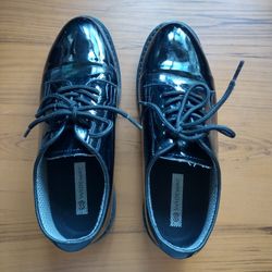 (CASH ONLY) Men's Dress Shoes Size: 8R
