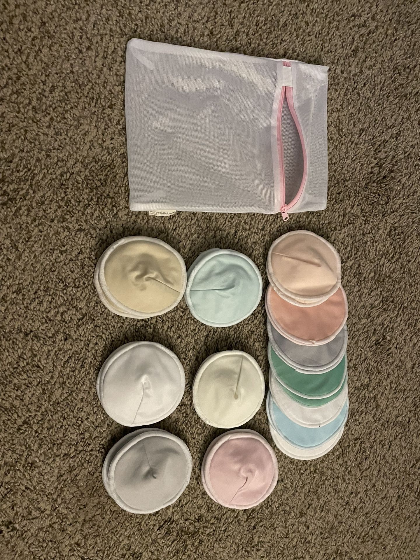 Reachable Breast Pads! For Nursing