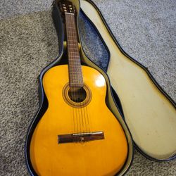 Vintage Estrella Acoustic Guitar - 1970's Classical made in Japan By Matsumoku