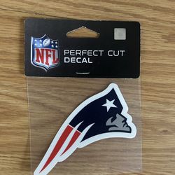 New England Patriots NFL Football 4" x 4" Full Color Logo 4x4 Die Cut Decal
