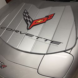 C8 Corvette Sunshade - Crossed Flags Logo Accordion Style Insulated Shade