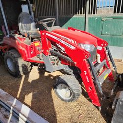 Tractor 