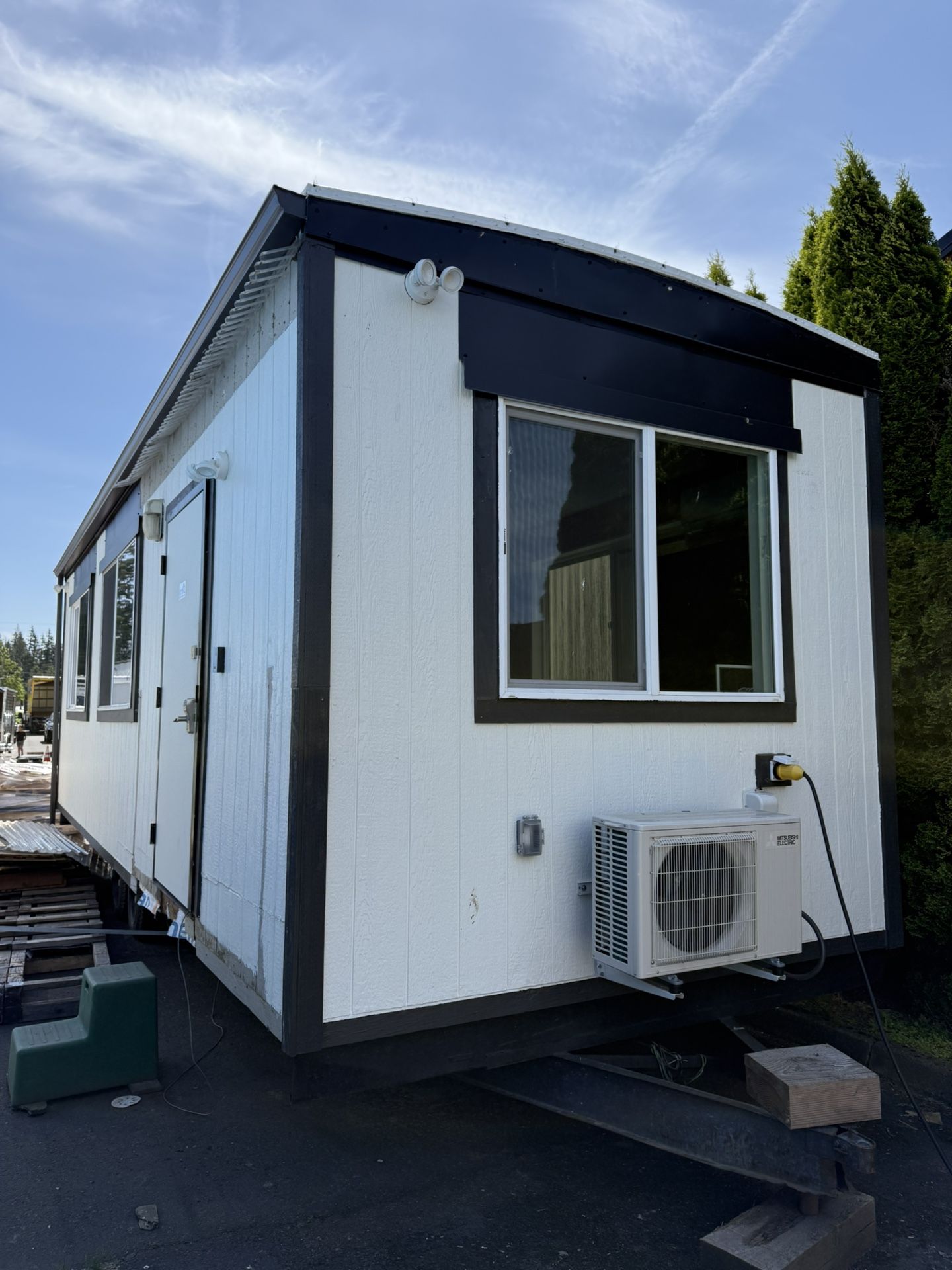 Tiny Home/ Office
