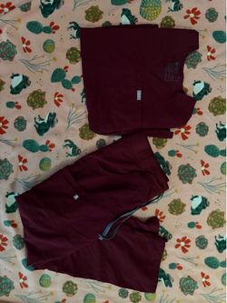 Figs scrubs