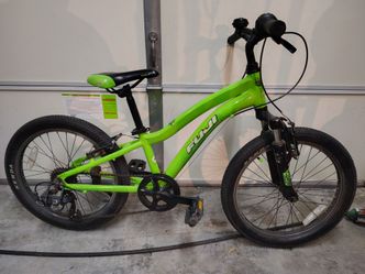 Kids 20 inch bike Fuji