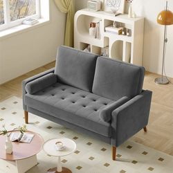 Sofa 30x56in