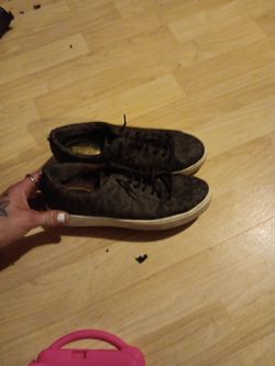 Michael Kors Size 5