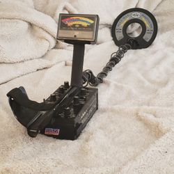 White's 6000/DI Pro SL Metal Detector 