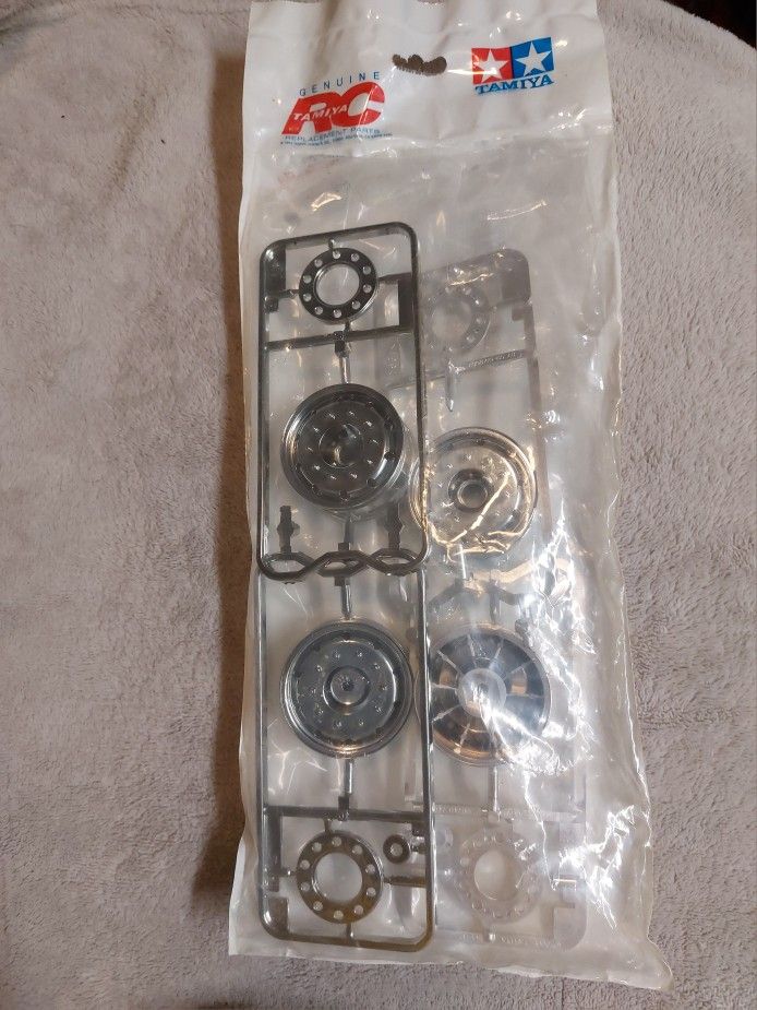 Tamiya 1/14 RC Truck Wheels Set Of 4 New