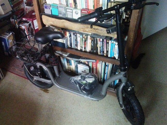 Go Trax Flex Campus Pro E Scooter