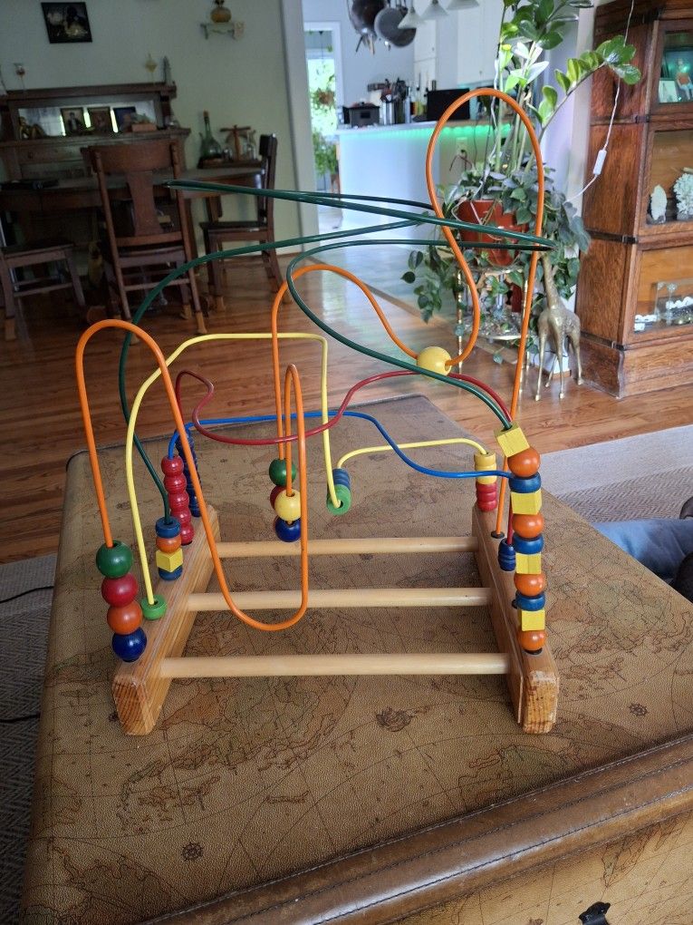 21x15 Activity Toy