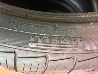 225/40/19.    PIRELLI