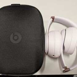 Beats Solo 4