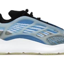 Adidas Yeezy 700 Arzareth Size 5 Brand New