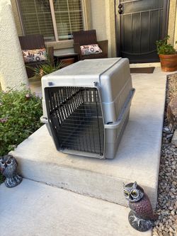 $20 Medium 26”L Pet Traveling Carrier