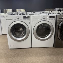 Set Of Washer And Dryer Electric 