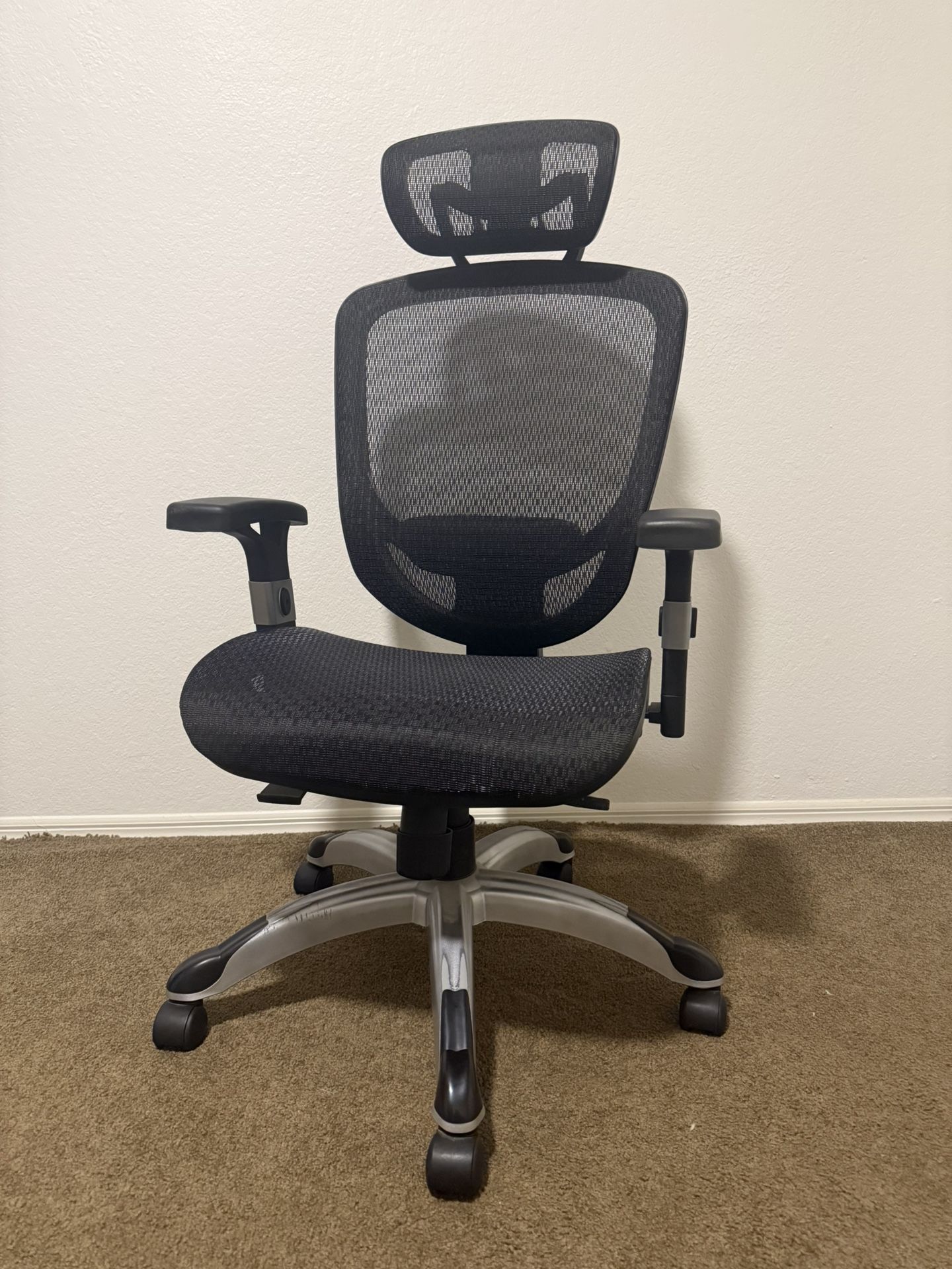 Black Gaming Chair