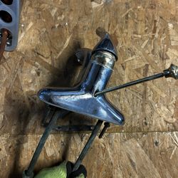 Delta Bathroom Faucet.  Works Well 