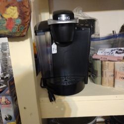 Large Keurig Coffee K-cup machine 