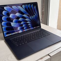 MacBook Air Midnight Blue