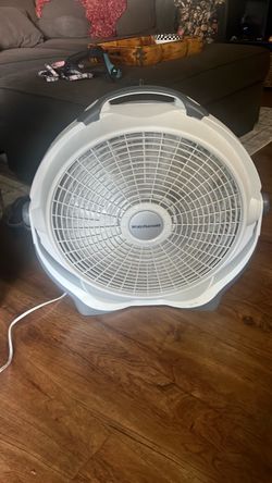 Vanity/Desk fan
