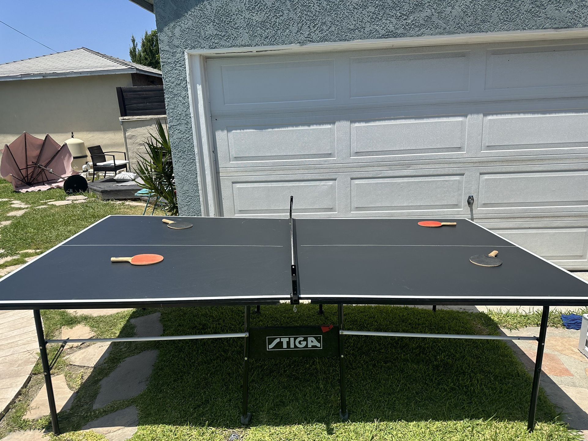 Stiga Black Ping Pong Table