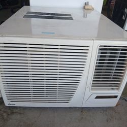 Amana Wall Unit Heat Pump
