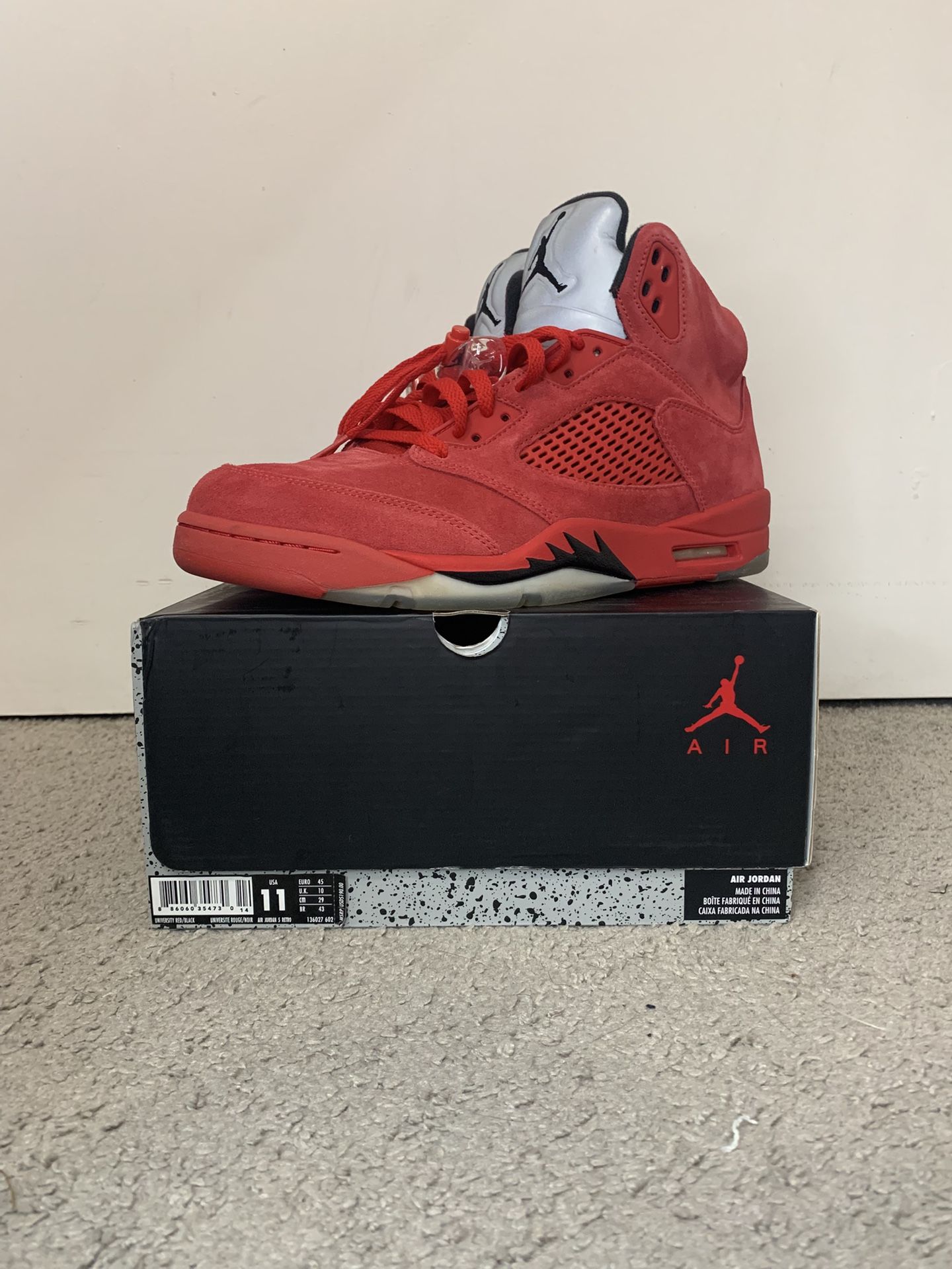 VNDS JORDAN 5 RED SUEDE SIZE 11
