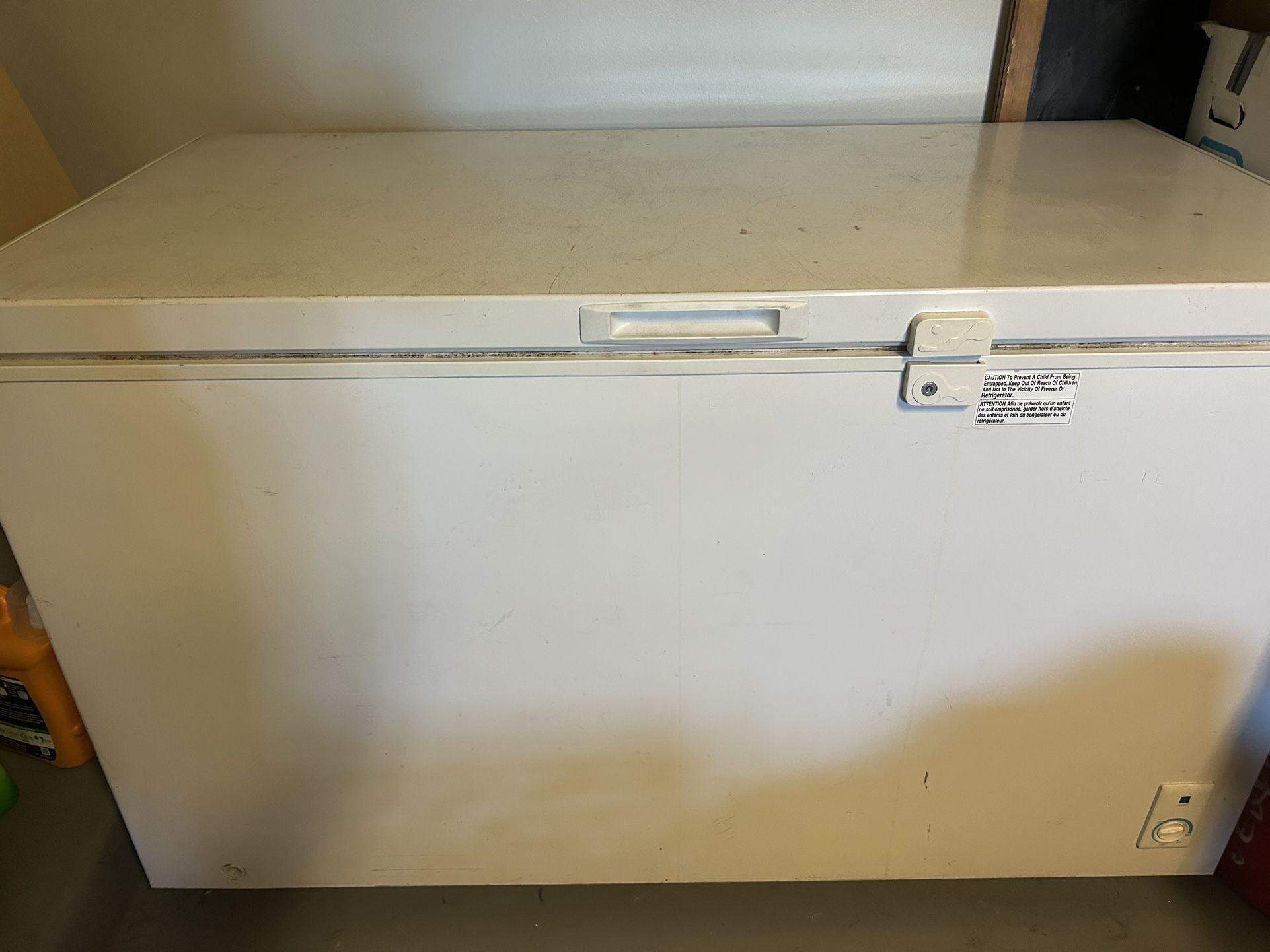 Insignia Chest Freezer