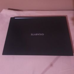 Gigabyte Gaming Computer (NEED GONE AND NEGOTIABLE)