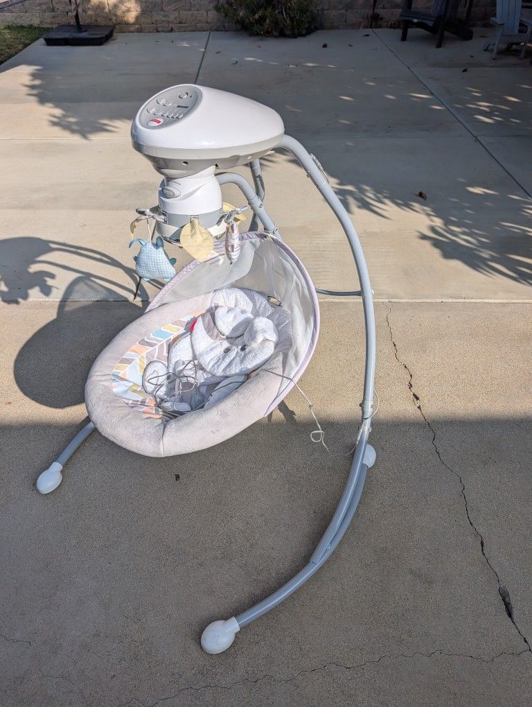 Fisher Price Snuggapuppy Cradle and Swing