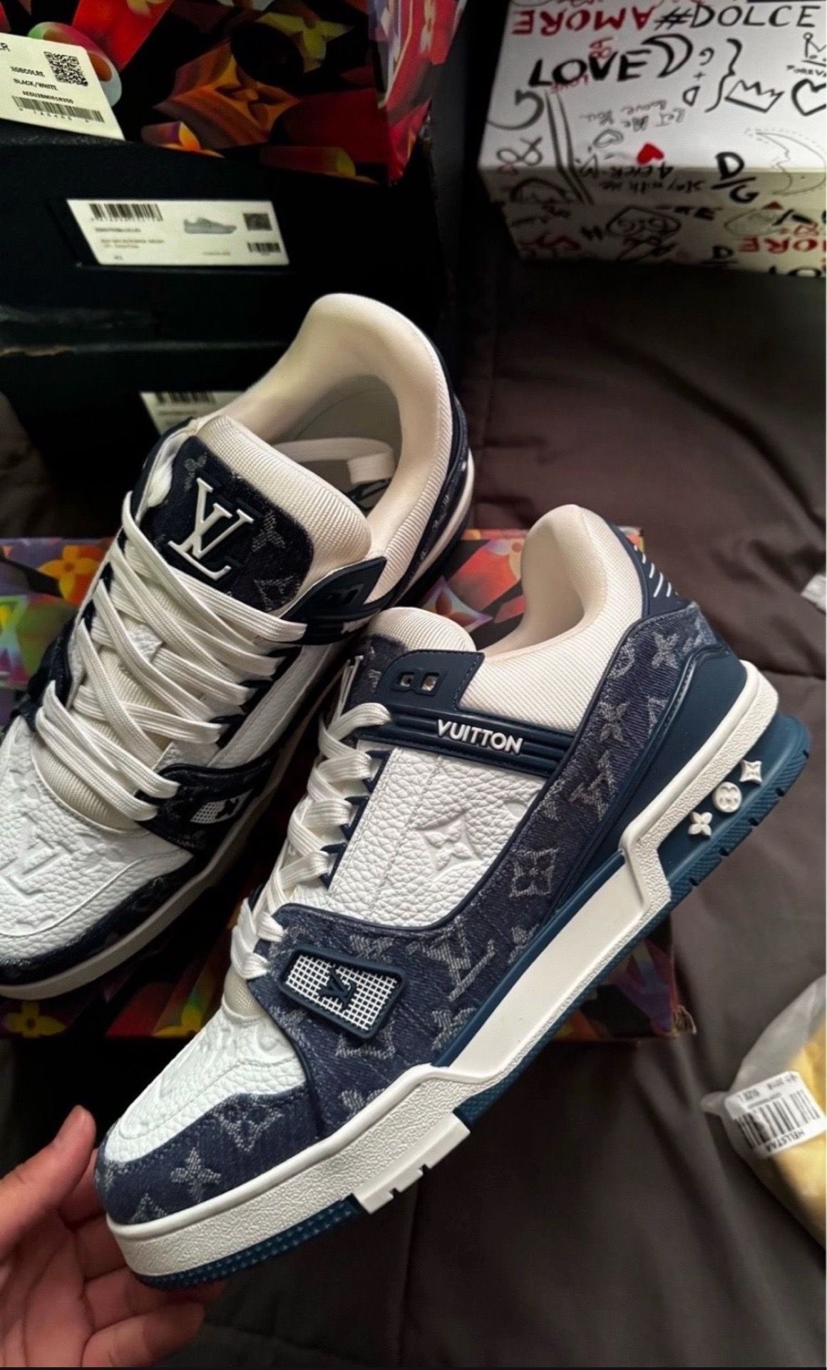 Blue lv trainers