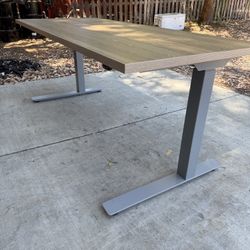 Electric Sit Stand Desk 71” By Knoll