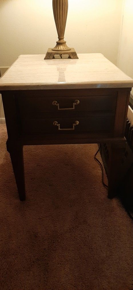 Set Of 2 Side Tables with Drawers