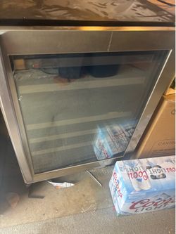 Brand new wine fridge 5.1 dual zone