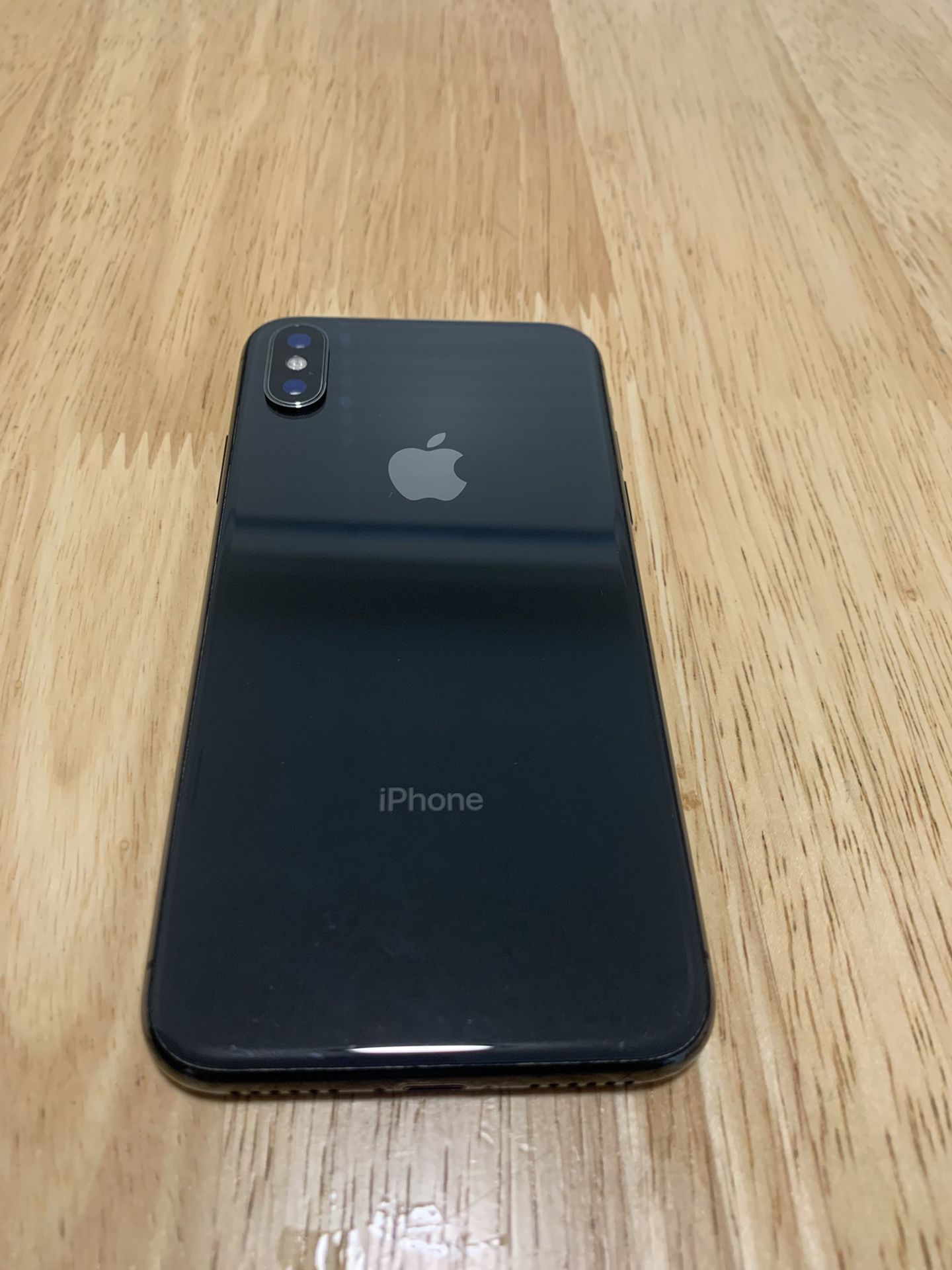 IPHONE X 256GB UNLOCKED TOO ALL CARRIERS AND WORDLE WIDE