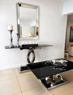 El Dorado Furniture console  & coffee table set