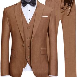 Men’s NEVER OPENED Brown/Tan Suit