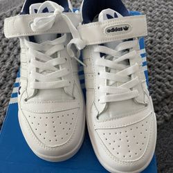 Brand New   Adidas Sneakers.   Size 7 