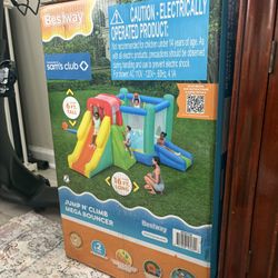 Jump And Climb Mega Bouncer 