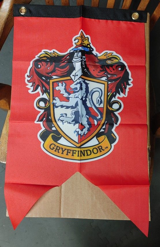 Harry Potter Gryffindor House Banner