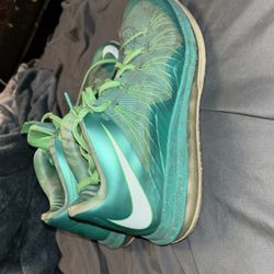 Nike LeBron X Low Easter Men’s Shoes